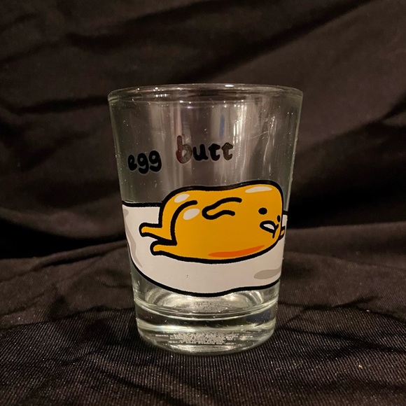 Sanrio Gudetama The Lazy Egg Shot Glass Set Of 4 1.5oz New In Box - Picture 4 of 7